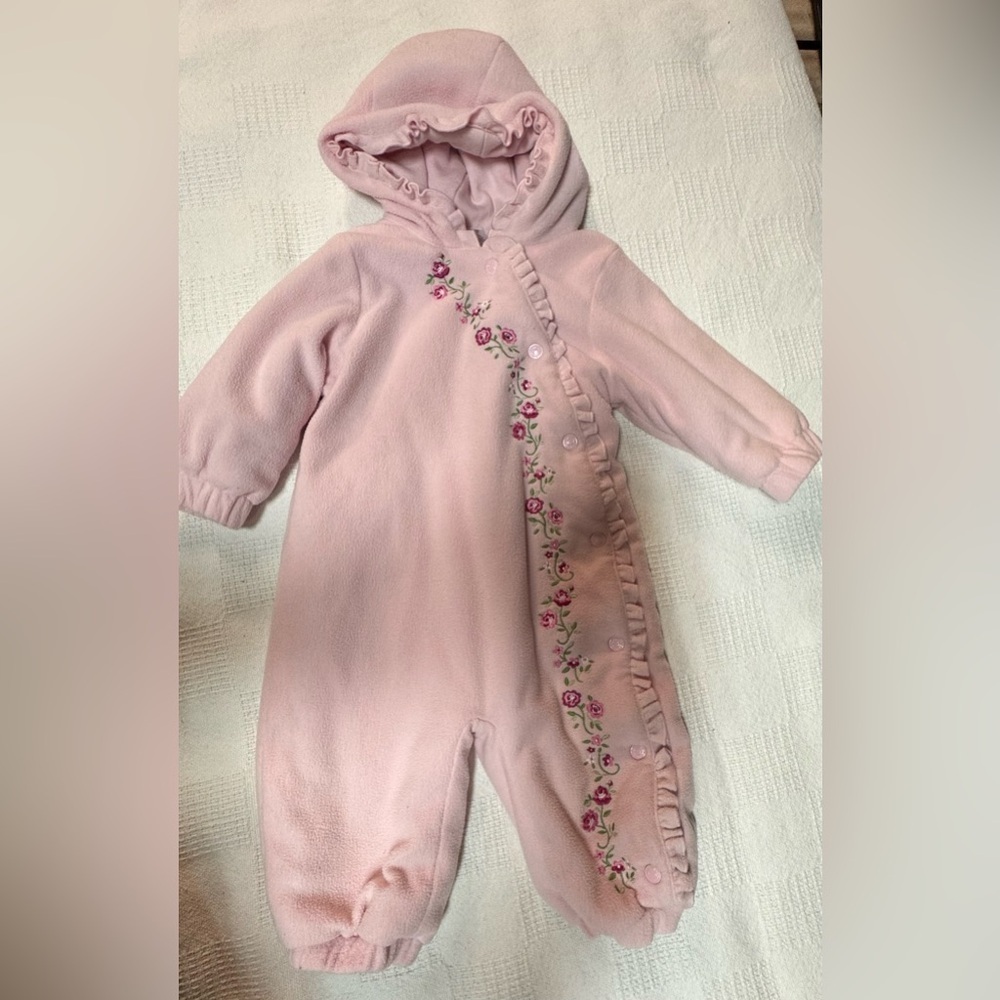 Baby Girl Small Wonders Pink Ruffled Floral Footie Size 12 months